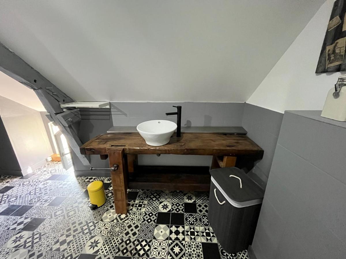 Chambres D'Hotes A La Forge Du Coglais La Selle-en-Cogles Exterior foto